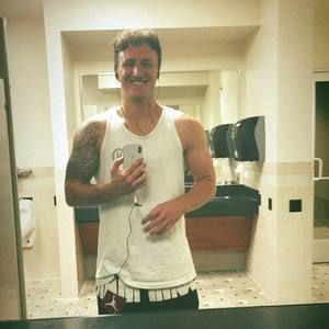 Meet your Posher, Joshua